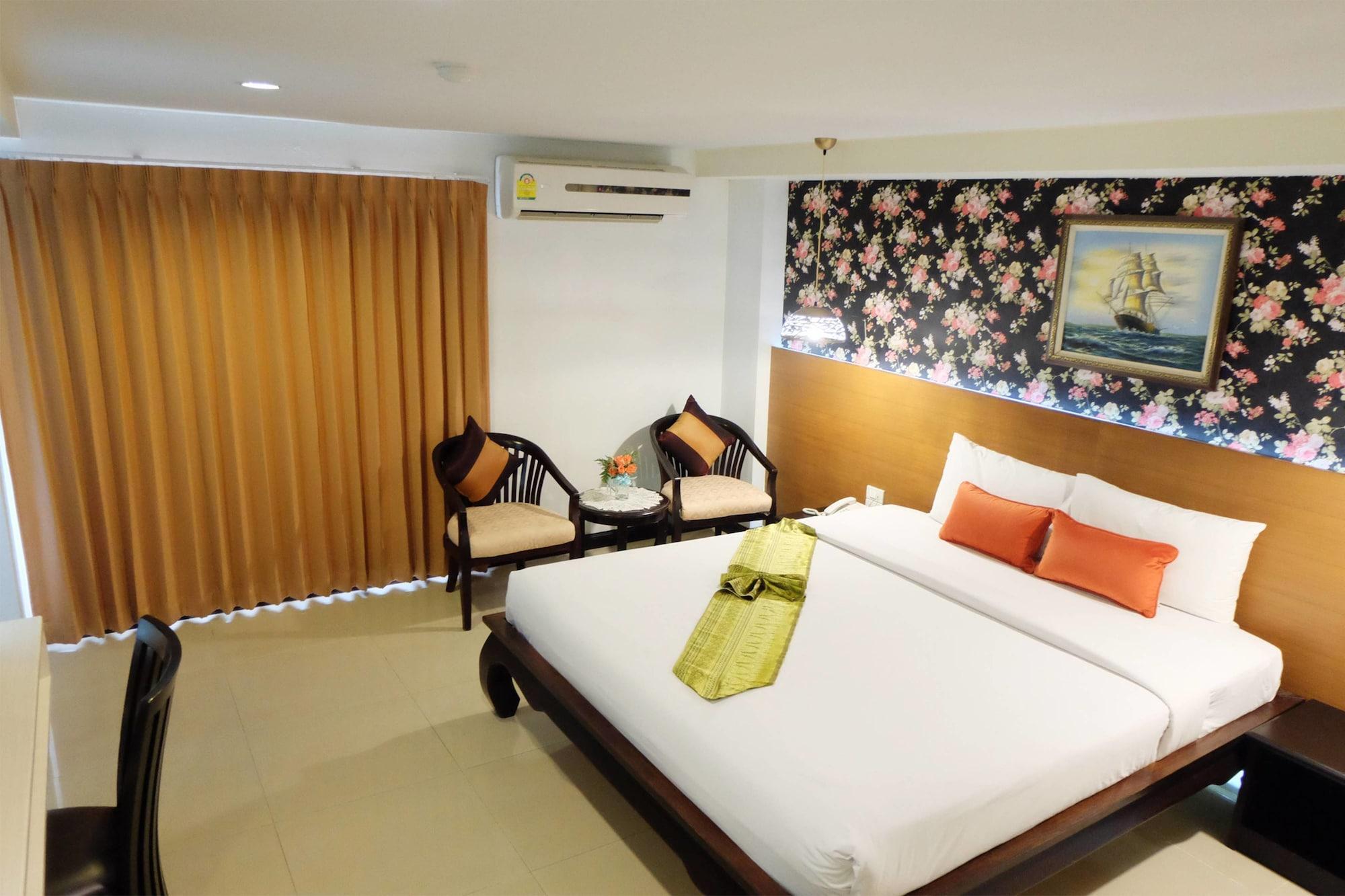 Grand Hill Resort And Spa Nakhon Sawan Exterior photo