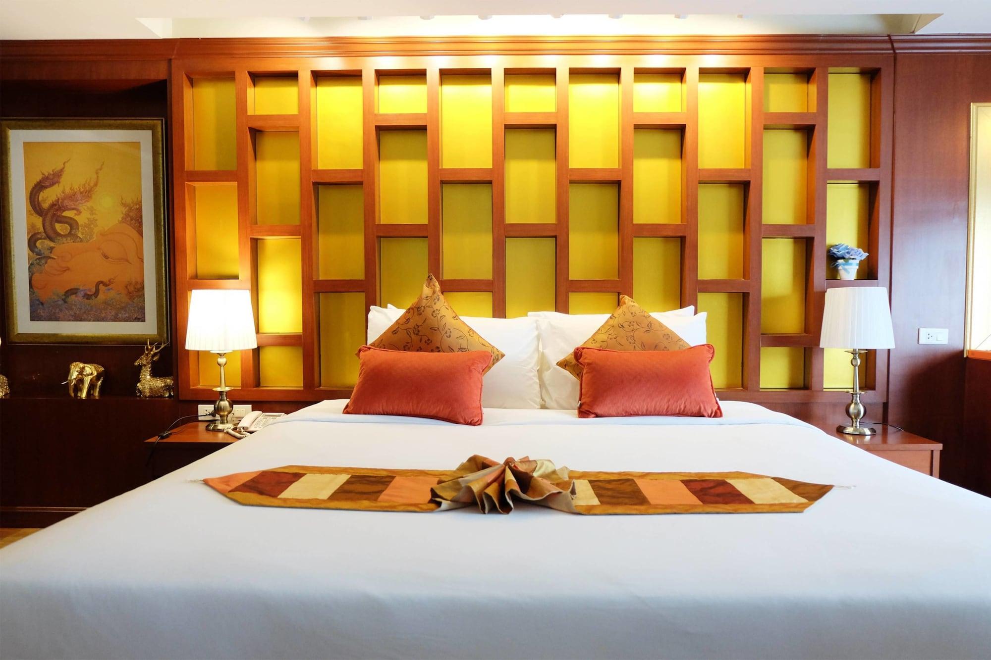 Grand Hill Resort And Spa Nakhon Sawan Exterior photo