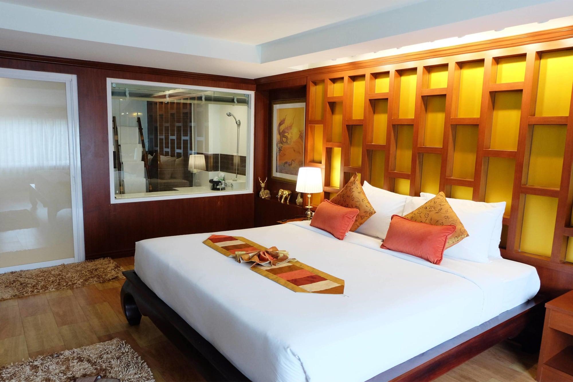 Grand Hill Resort And Spa Nakhon Sawan Exterior photo