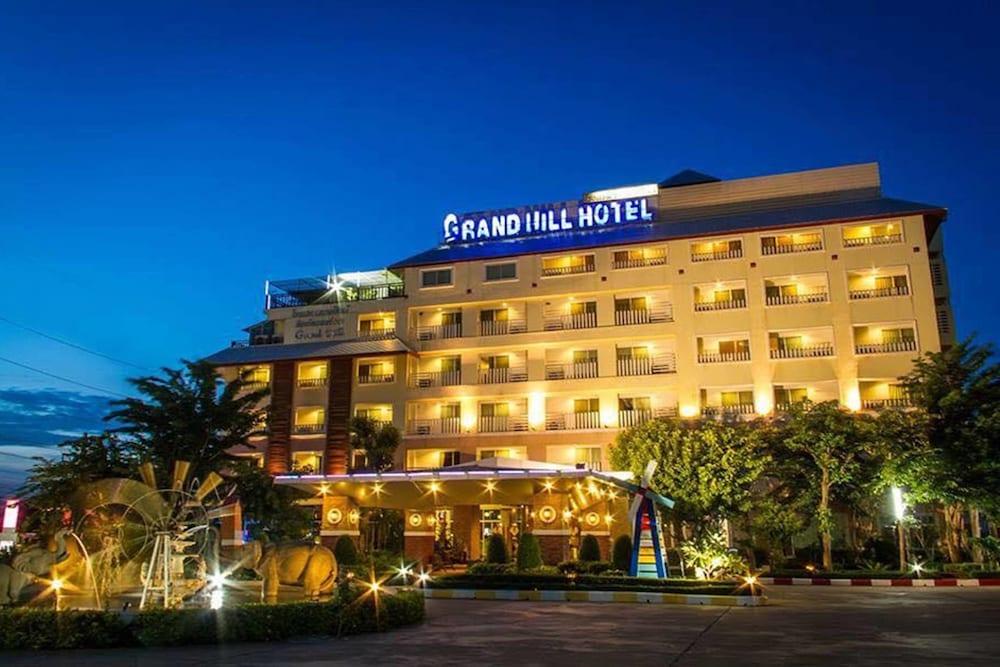 Grand Hill Resort And Spa Nakhon Sawan Exterior photo