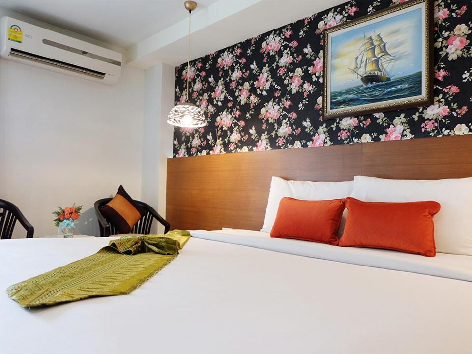 Grand Hill Resort And Spa Nakhon Sawan Exterior photo