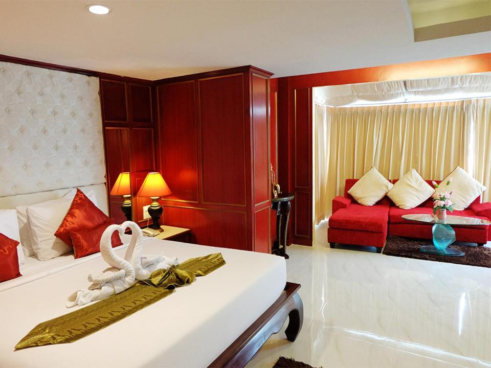 Grand Hill Resort And Spa Nakhon Sawan Exterior photo