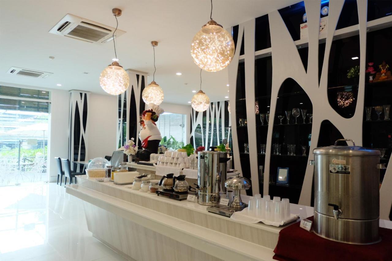 Grand Hill Resort And Spa Nakhon Sawan Exterior photo