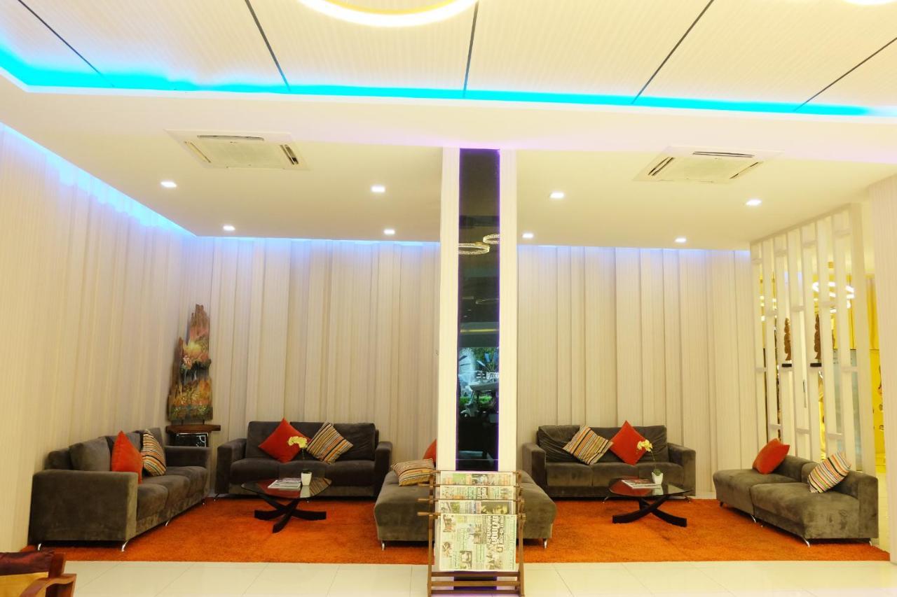 Grand Hill Resort And Spa Nakhon Sawan Exterior photo