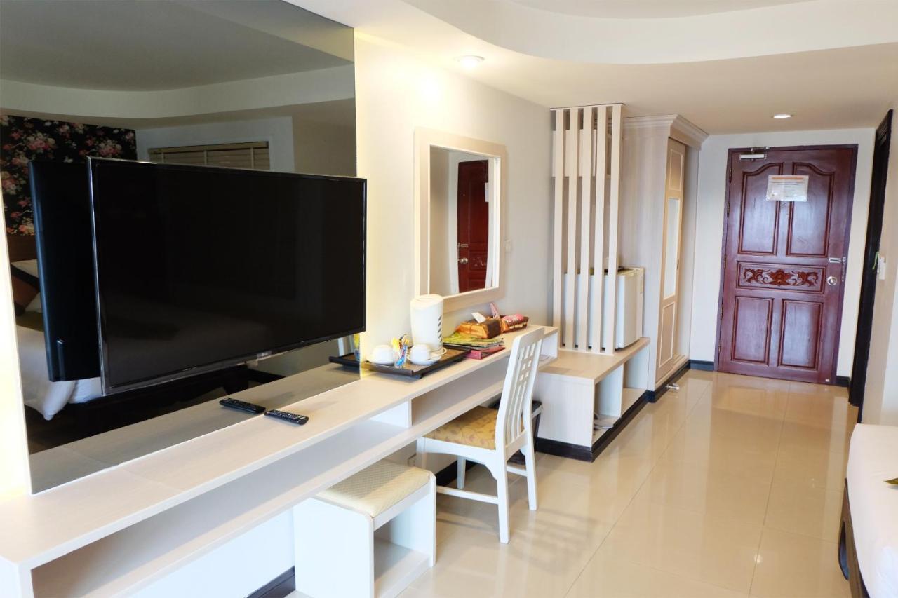 Grand Hill Resort And Spa Nakhon Sawan Exterior photo